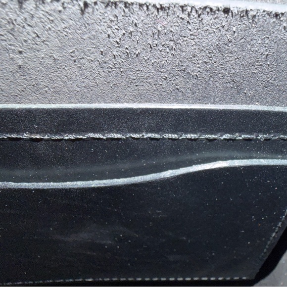 Portland Leather Goods Hawthorne crossbody veg tanned leather like new - Picture 12 of 13